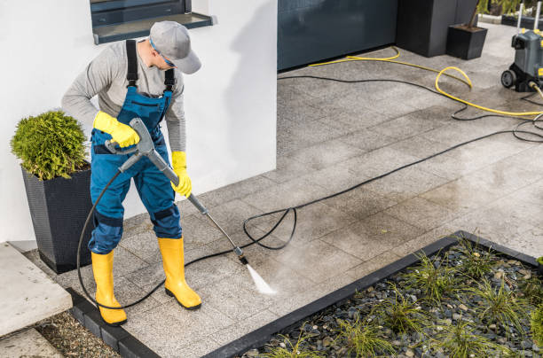 Best Sidewalk Pressure Washing  in Albany, TX